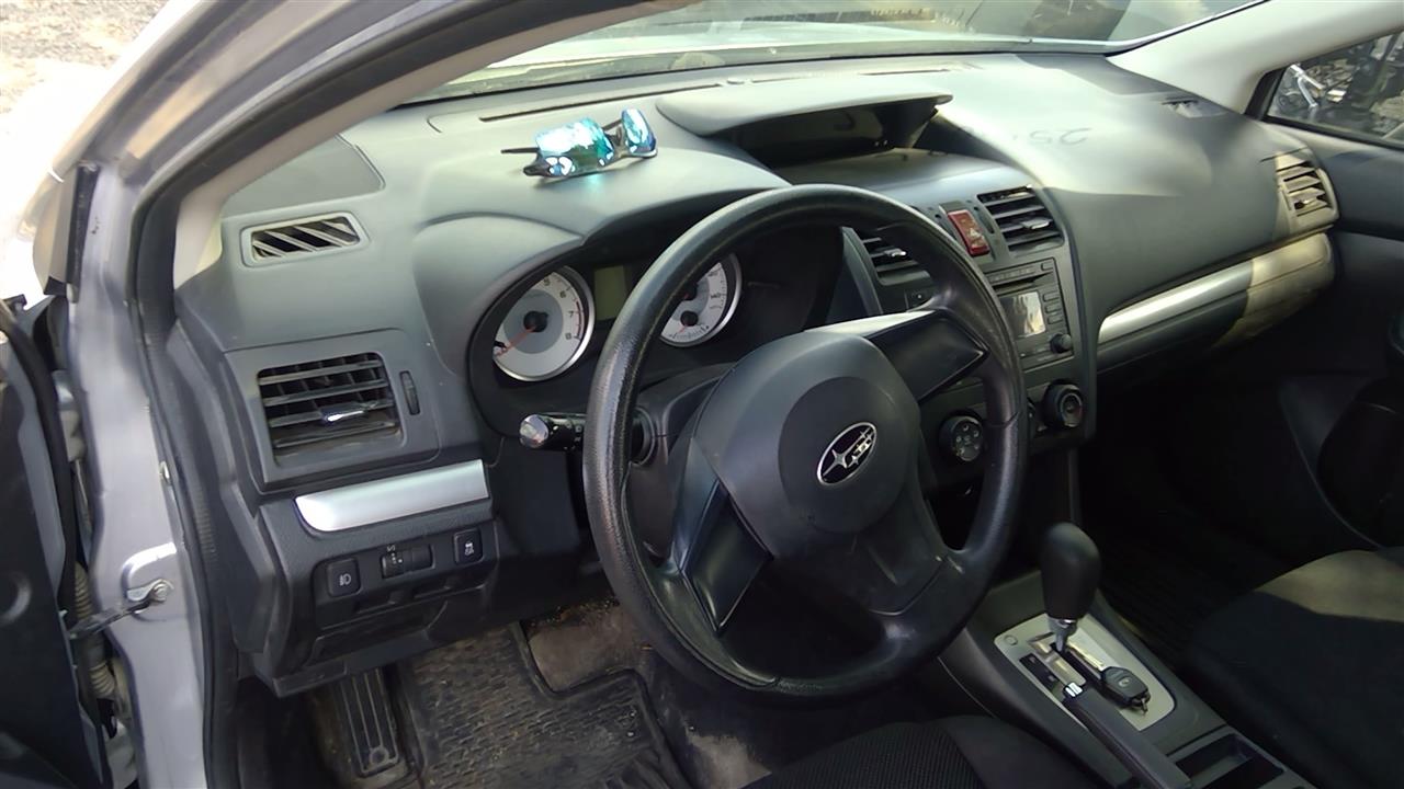 Vehicle/104028_12.jpg