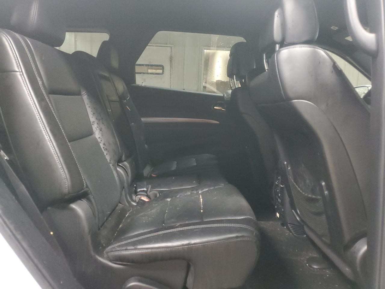 Vehicle/104101_11.jpg