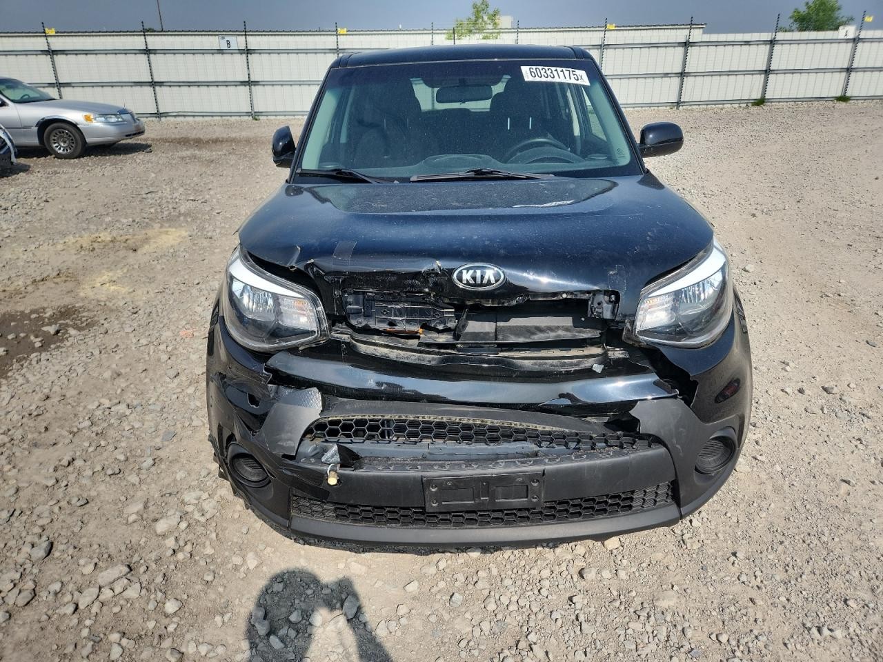 Vehicle/105433_05.jpg