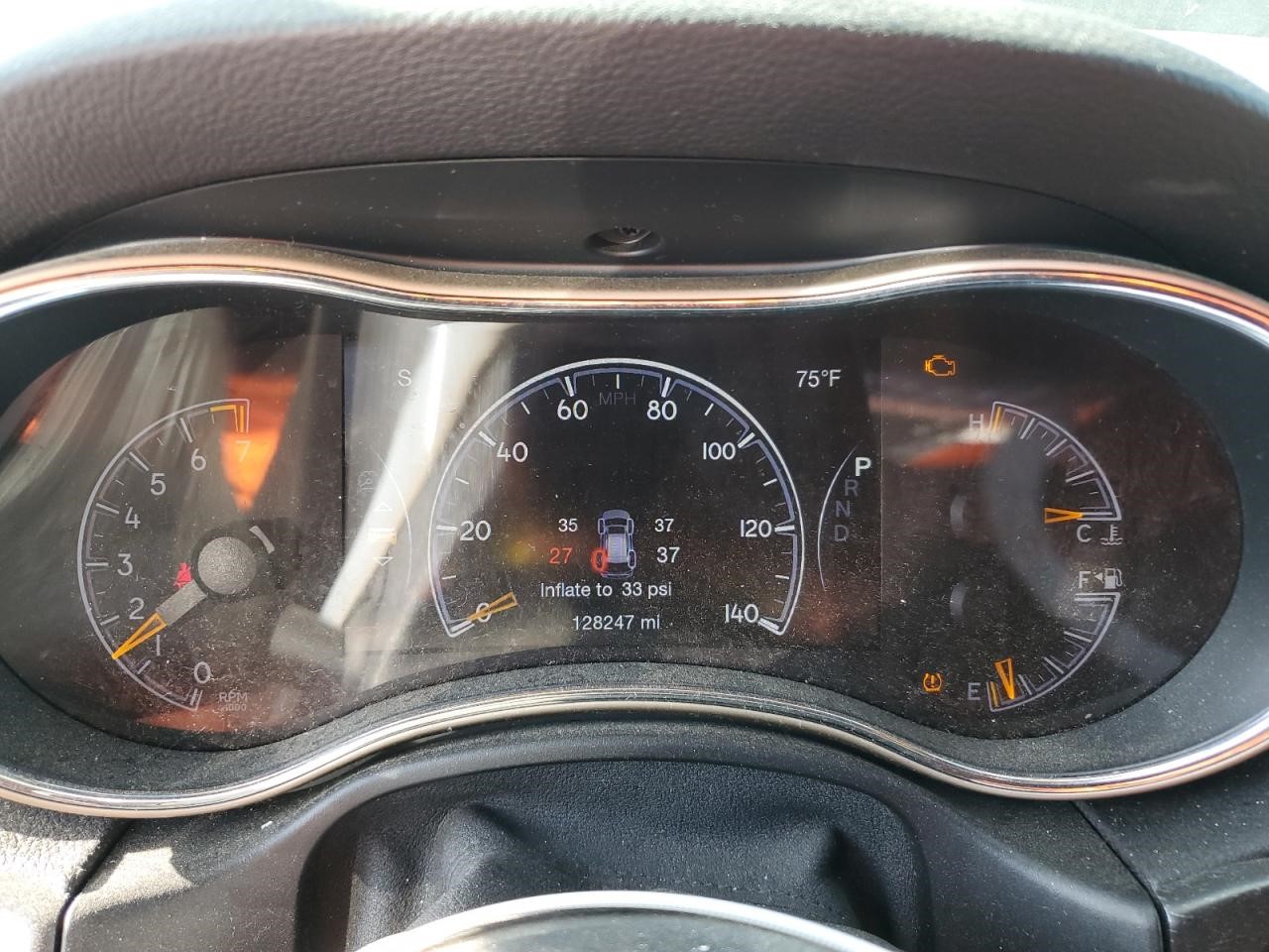 Vehicle/105505_09.jpg