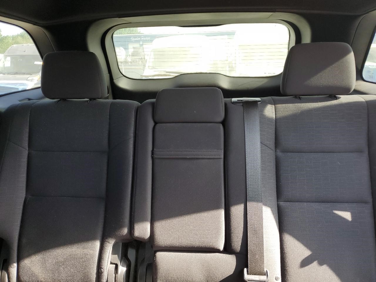Vehicle/105505_10.jpg