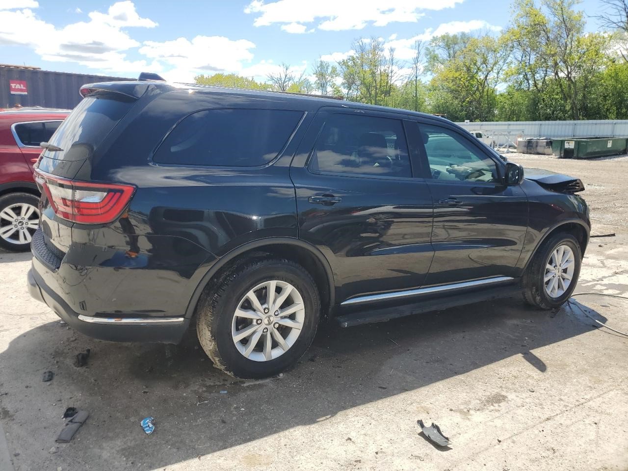 Vehicle/105952_03.jpg