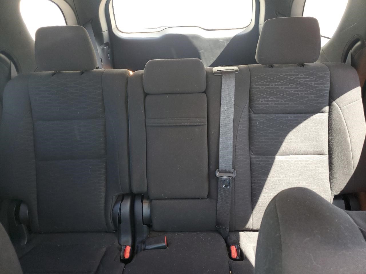 Vehicle/105952_10.jpg