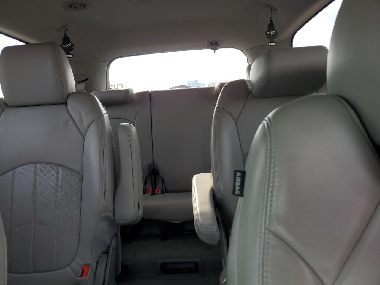 Vehicle/106453_09.jpg