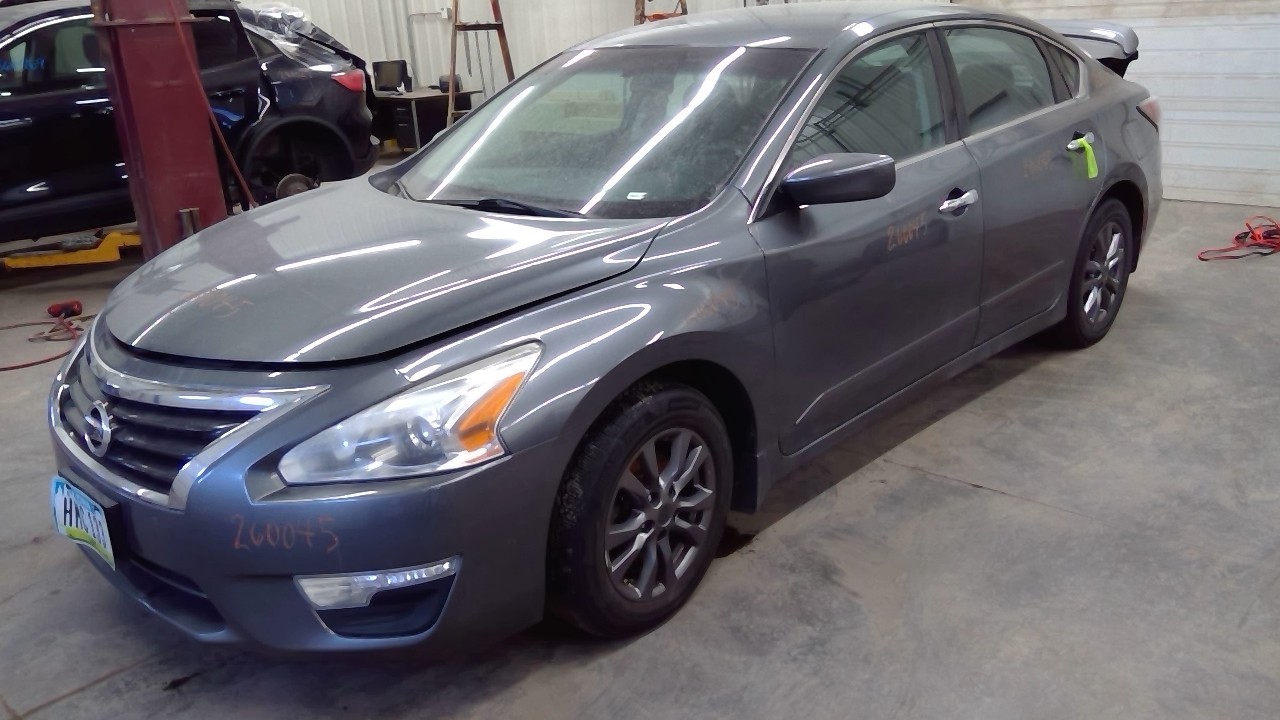 Vehicle/107922_01.jpg