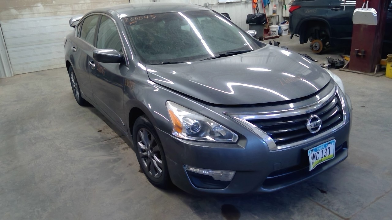 Vehicle/107922_02.jpg