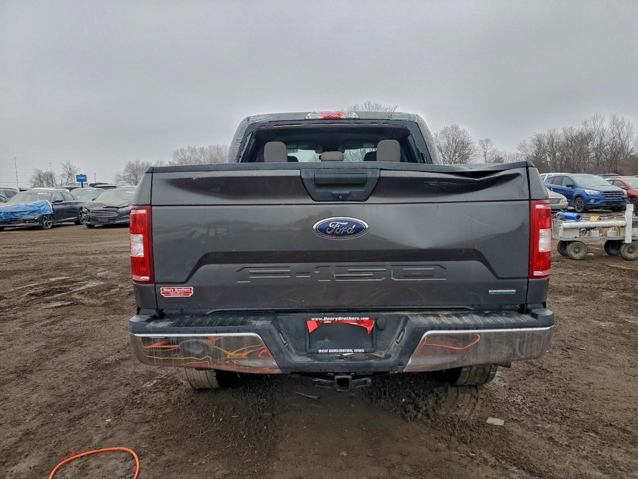 Vehicle/107941_06.jpg
