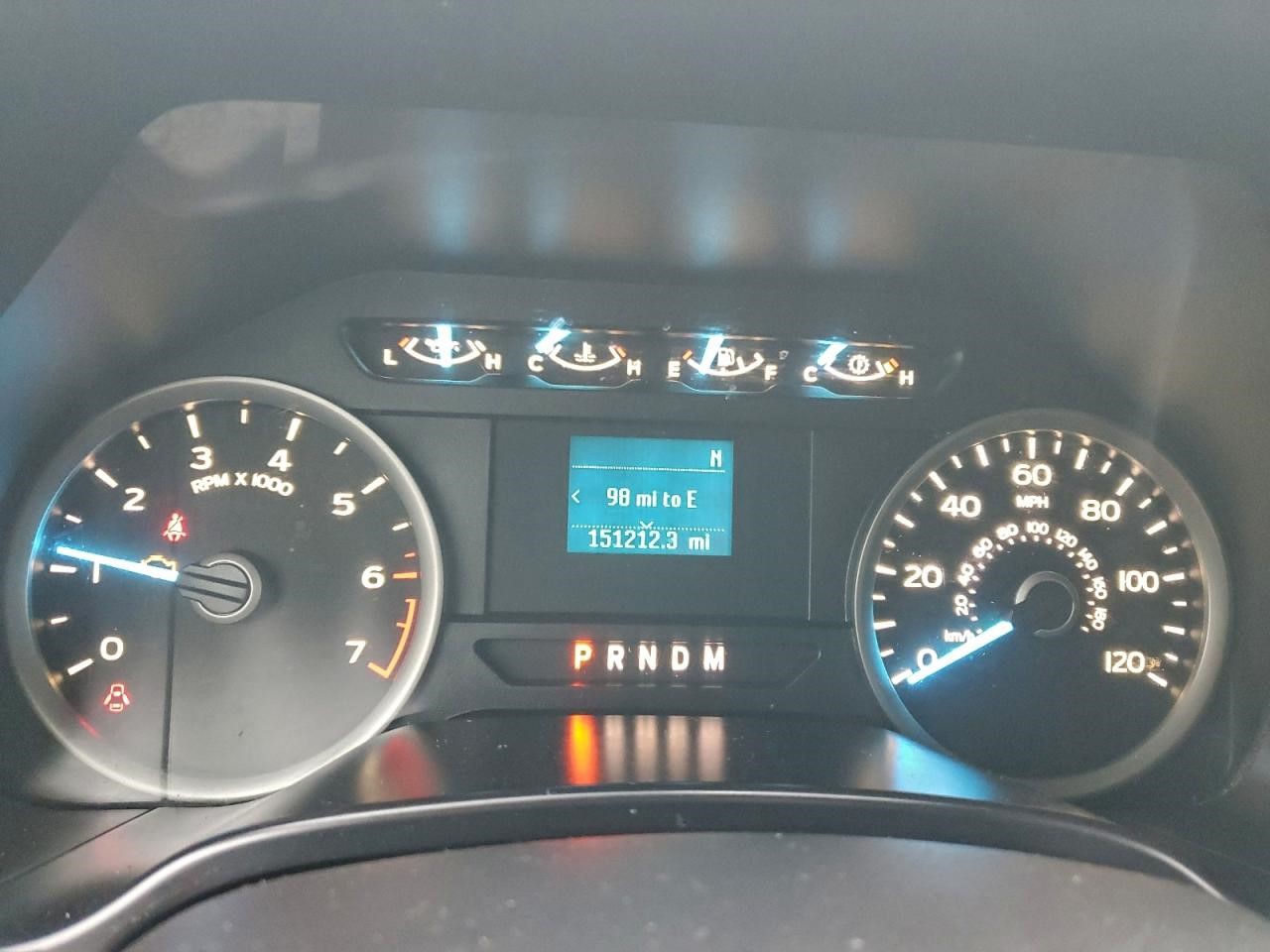 Vehicle/107941_09.jpg