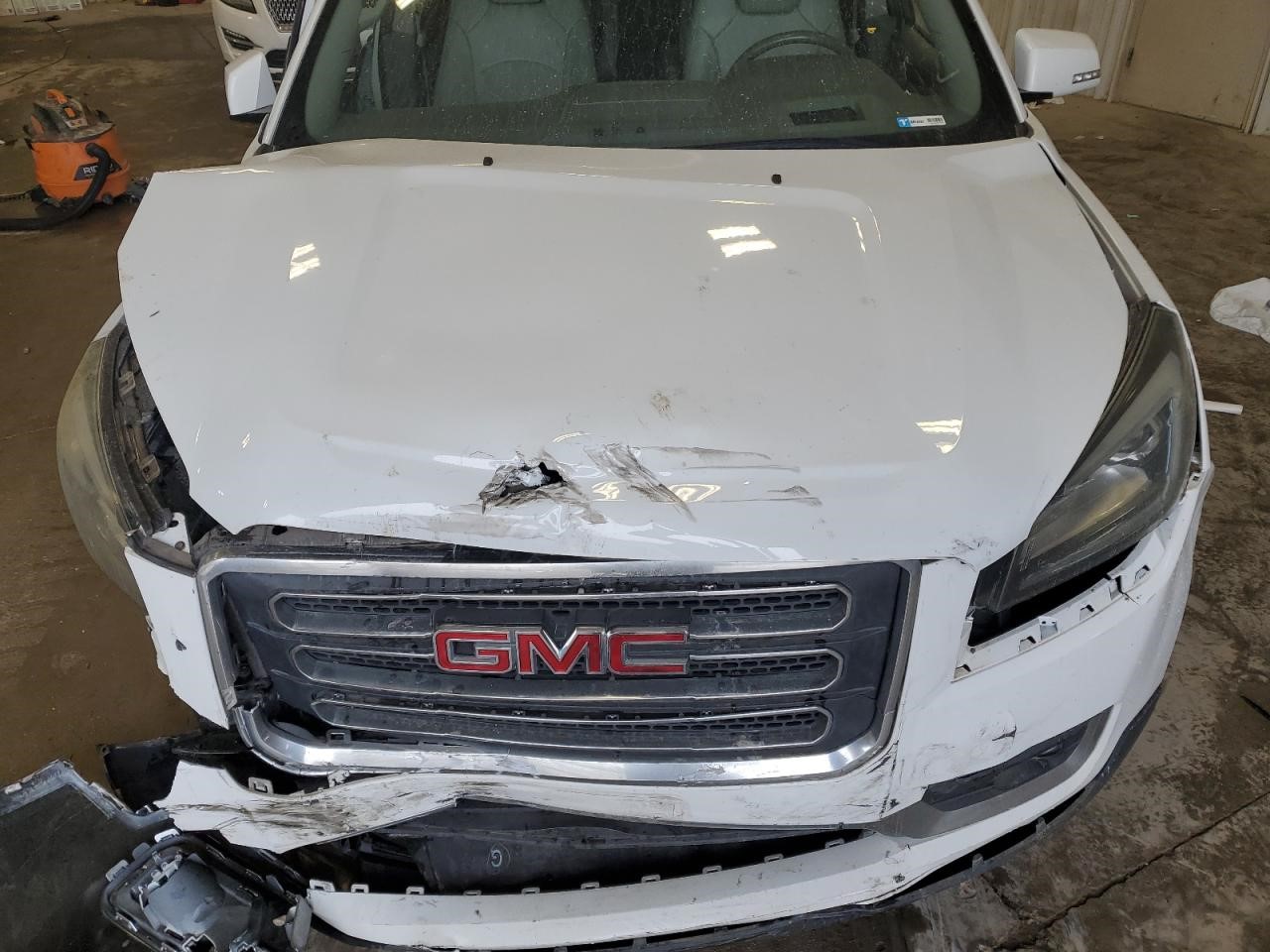 Vehicle/108359_12.jpg