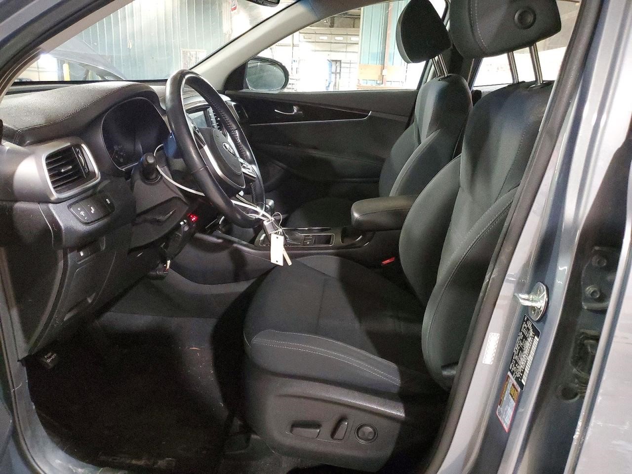 Vehicle/108692_07.jpg