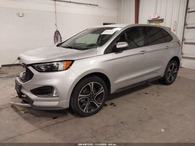 Vehicle/108779_02.jpg