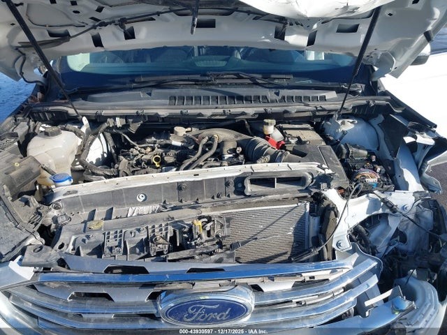 Vehicle/108840_10.jpg