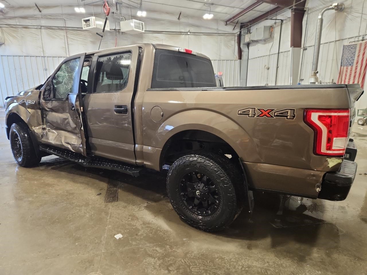 Vehicle/109050_02.jpg