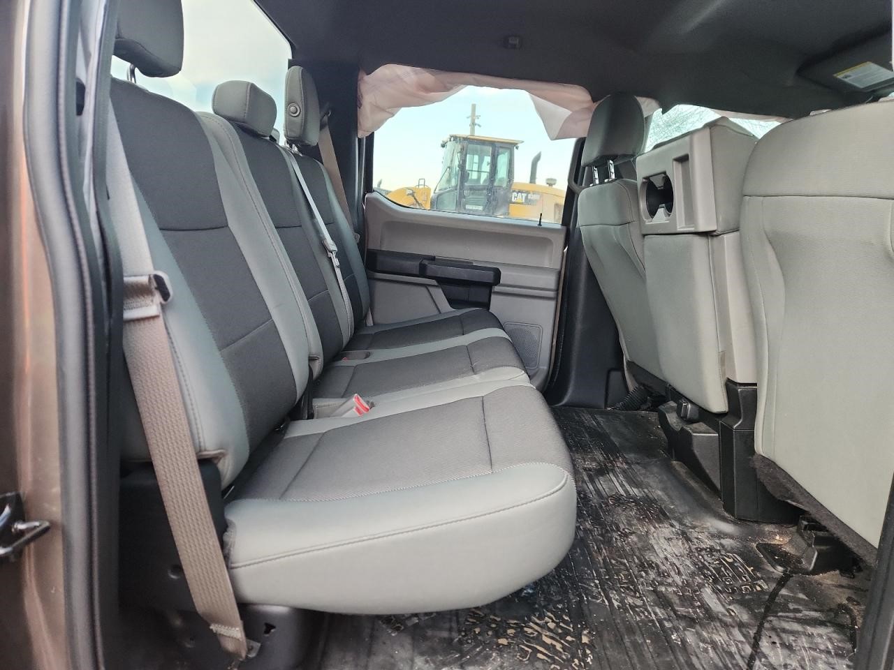 Vehicle/109050_10.jpg
