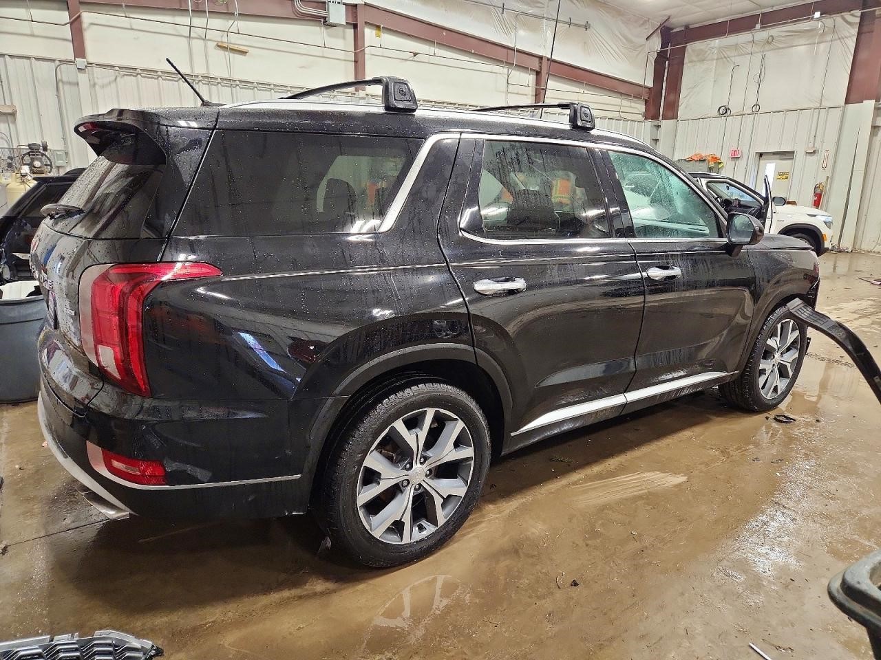 Vehicle/109304_03.jpg