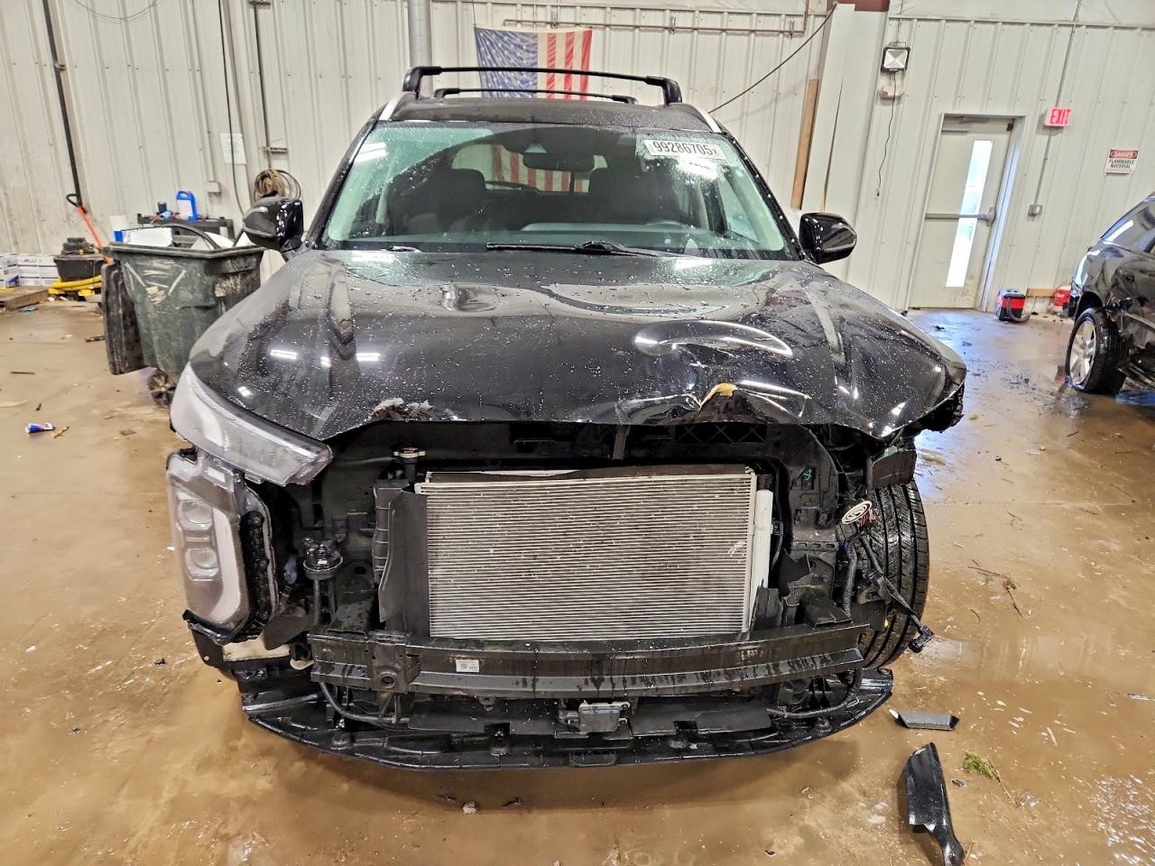 Vehicle/109304_05.jpg