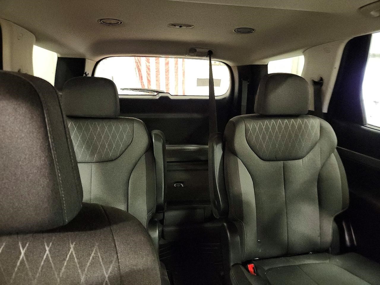 Vehicle/109304_10.jpg