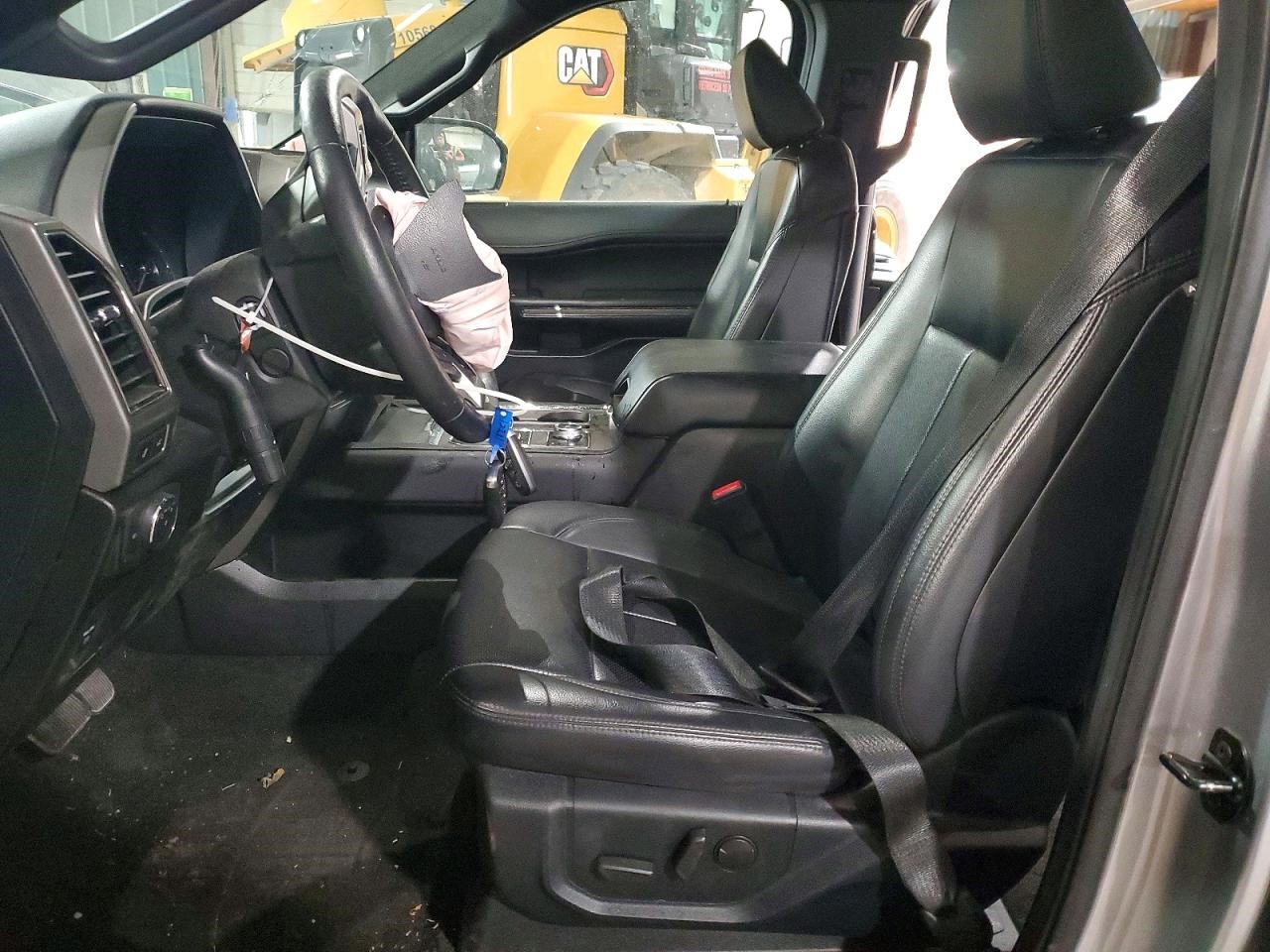 Vehicle/109350_07.jpg