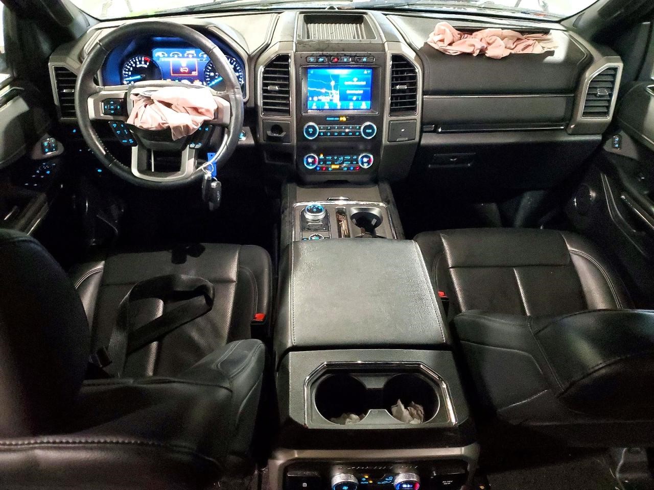 Vehicle/109350_08.jpg