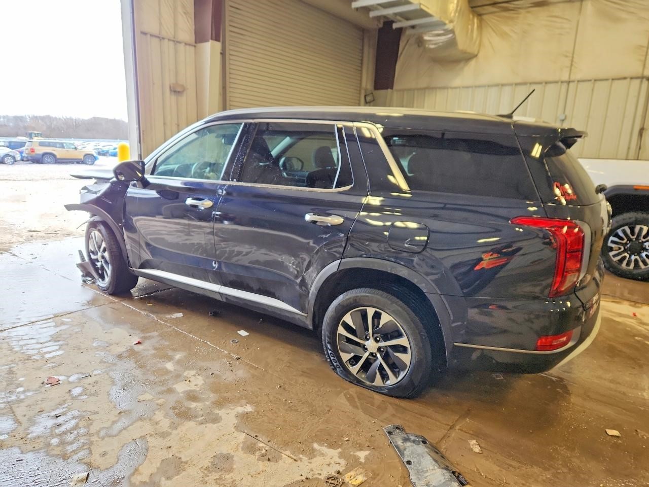 Vehicle/110790_02.jpg