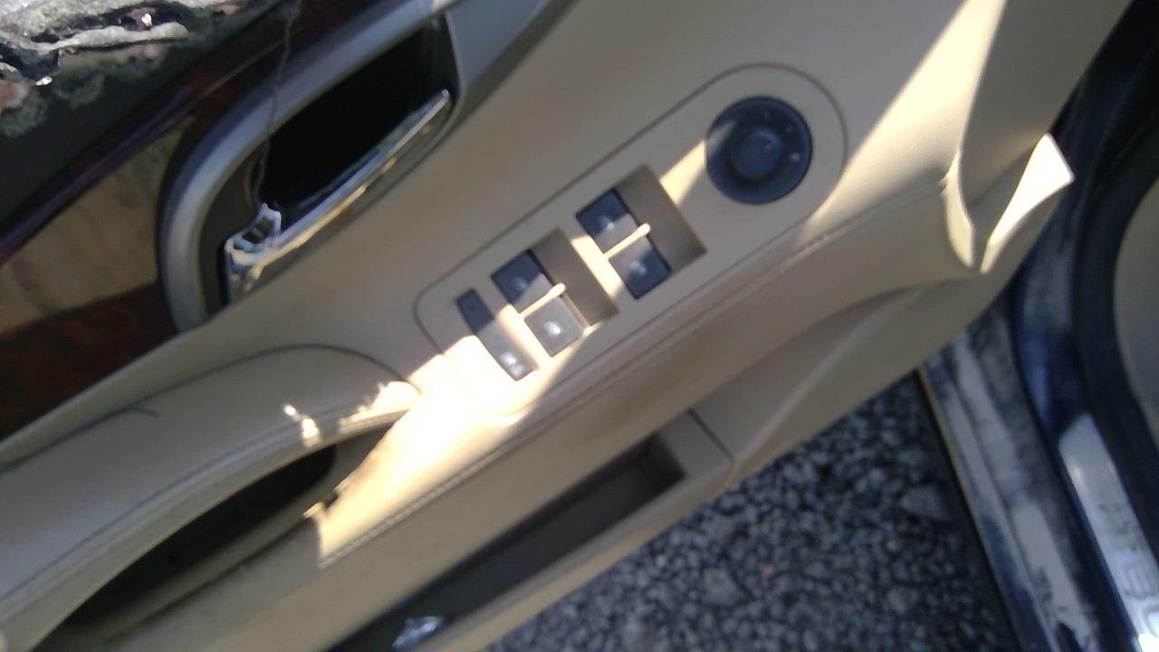 Vehicle/110897_12.jpg