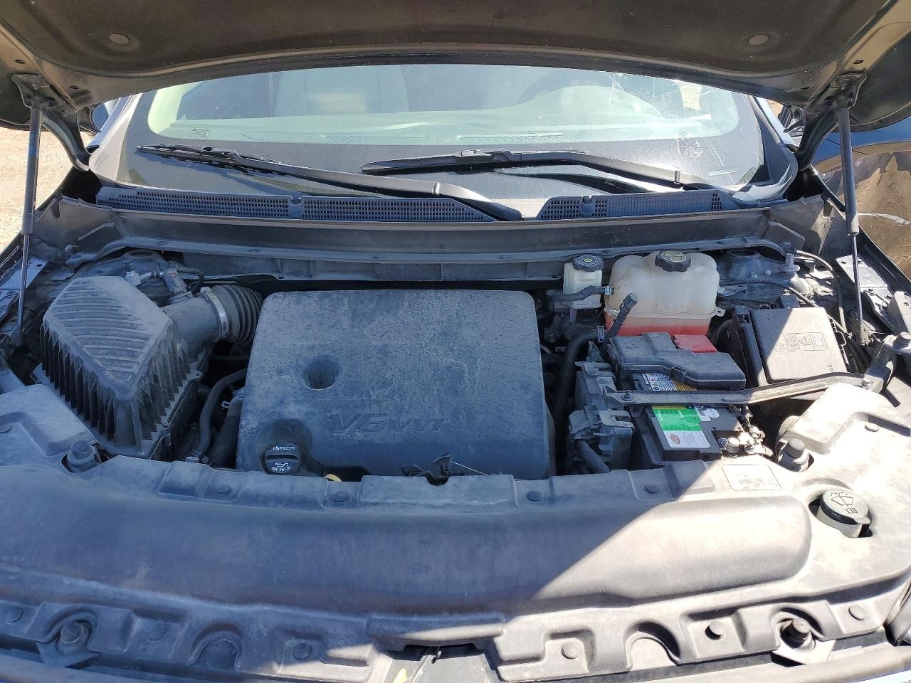 Vehicle/110939_12.jpg