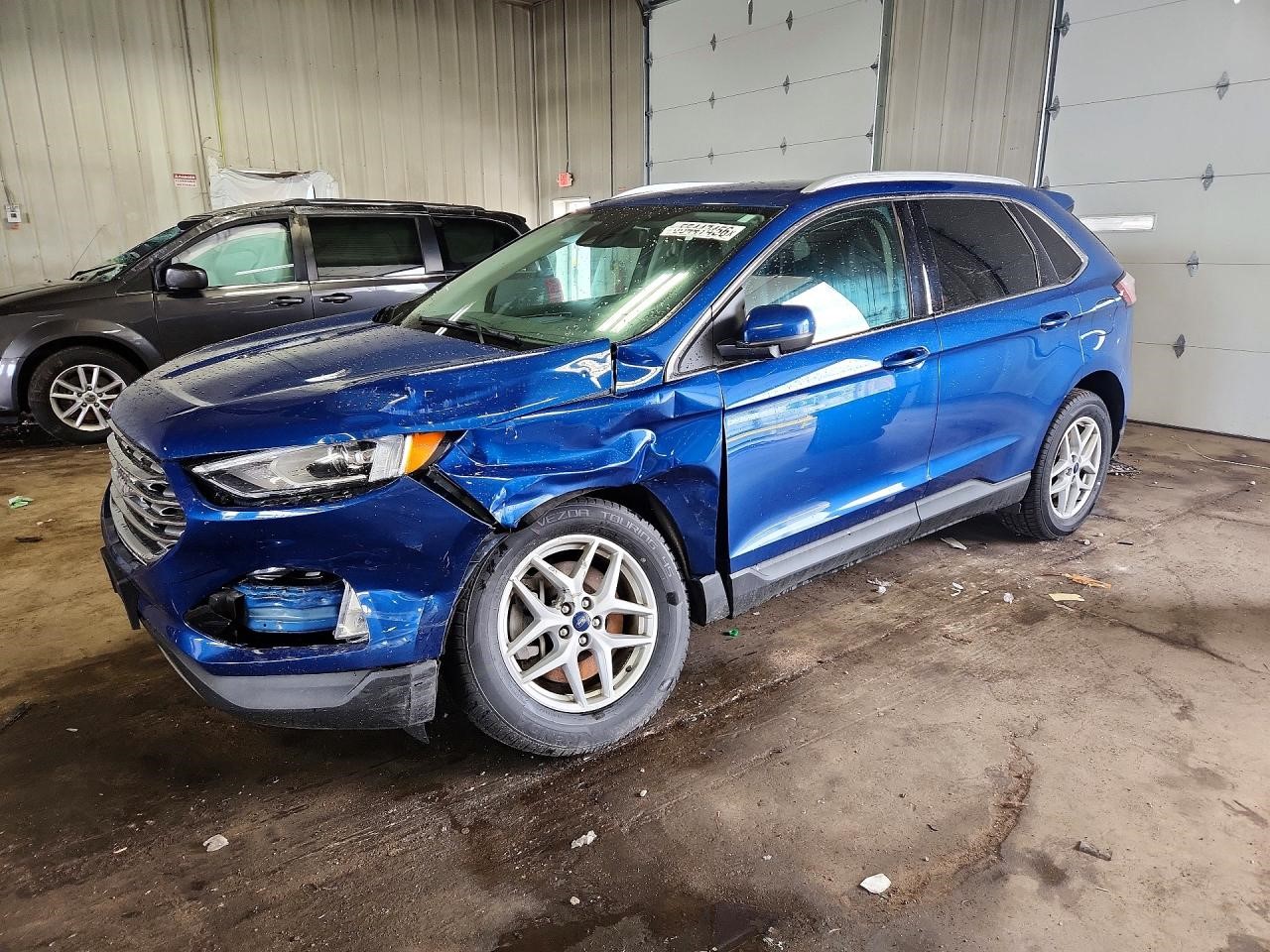 Vehicle/110948_01.jpg