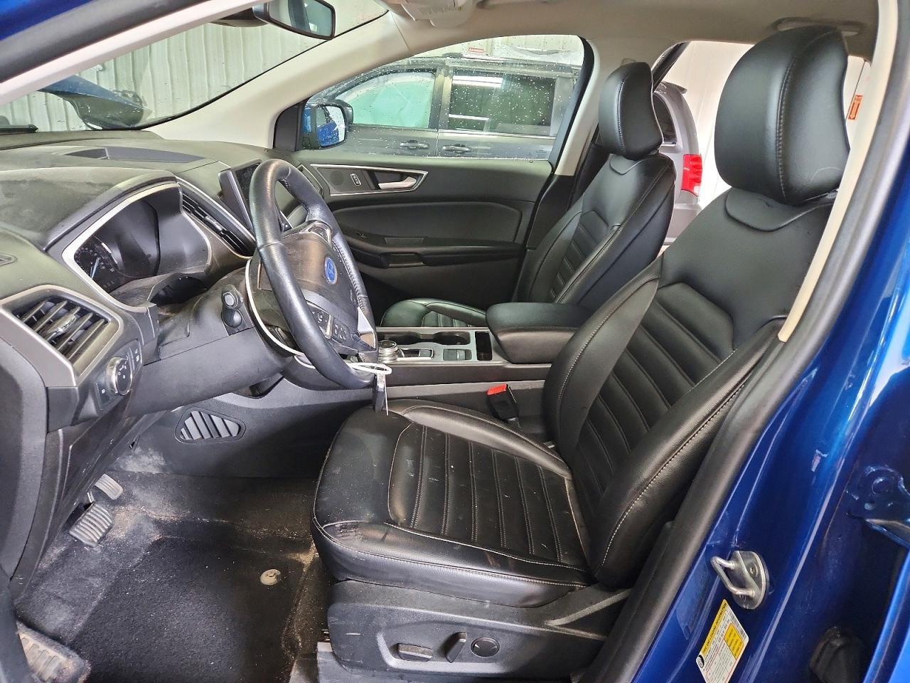 Vehicle/110948_07.jpg