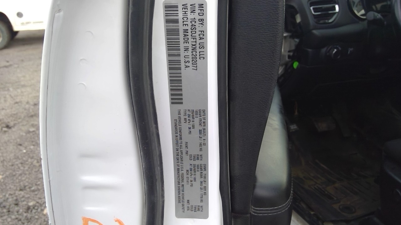 Vehicle/110985_07.jpg
