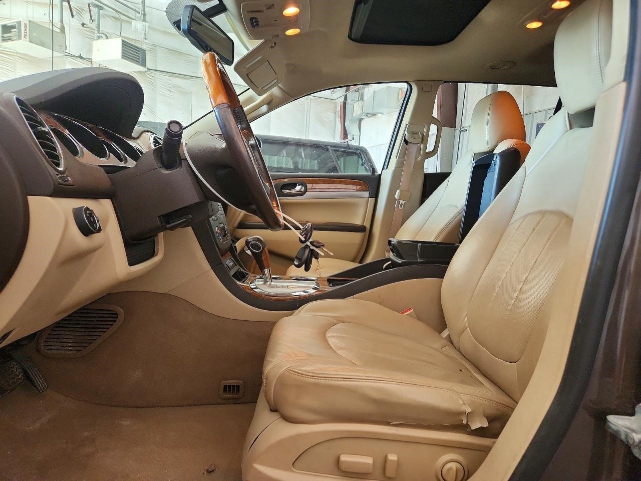 Vehicle/110987_07.jpg