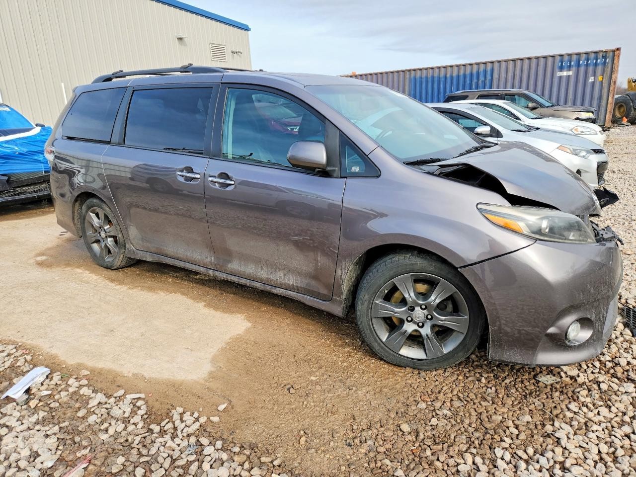 Vehicle/111040_04.jpg