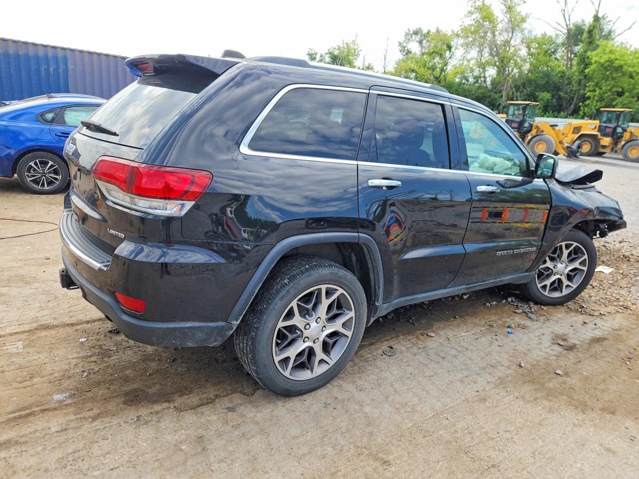 Vehicle/111047_03.jpg
