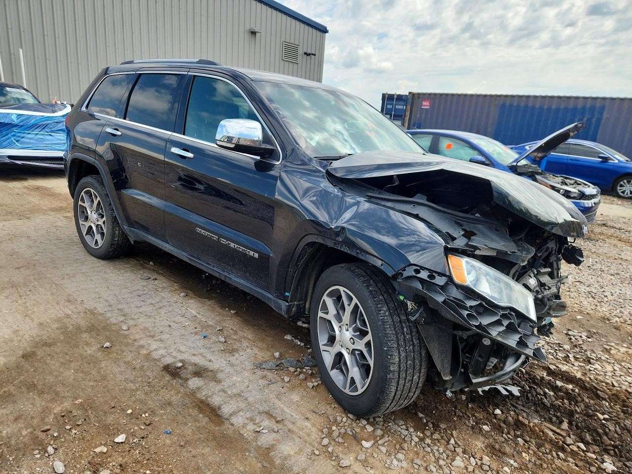 Vehicle/111047_04.jpg