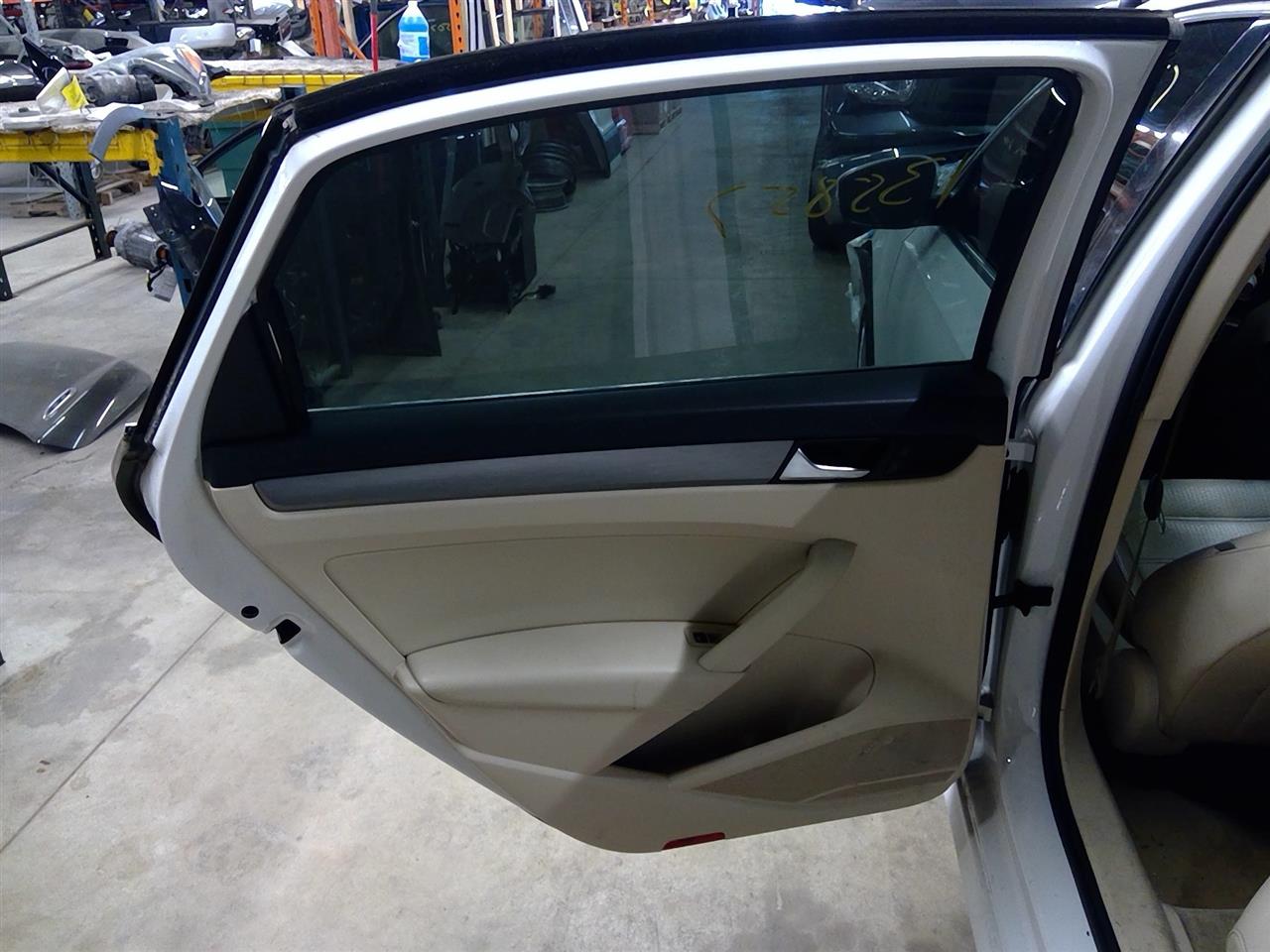 https://f005.backblazeb2.com/file/img-partshotlines-com/Inventory/MA895/Inventory/802205_02.jpg