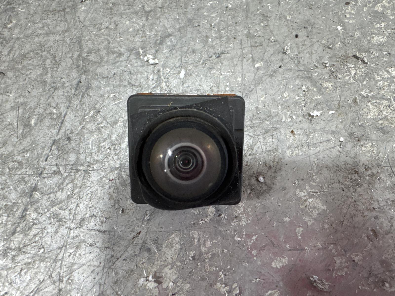 c/a/h/d/b/j/h/9d523179-07c1-43e8-8366-3417a8c03578.jpg