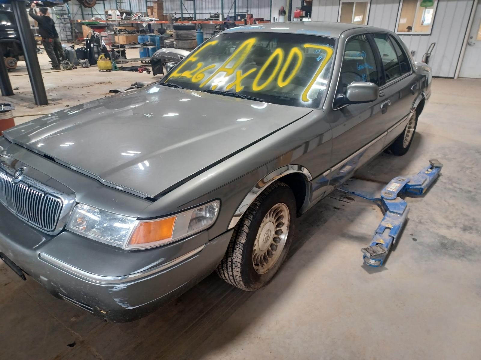 h/d/d/j/g/b0f0982d-6078-42d2-a8ac-0319d33df300.jpg