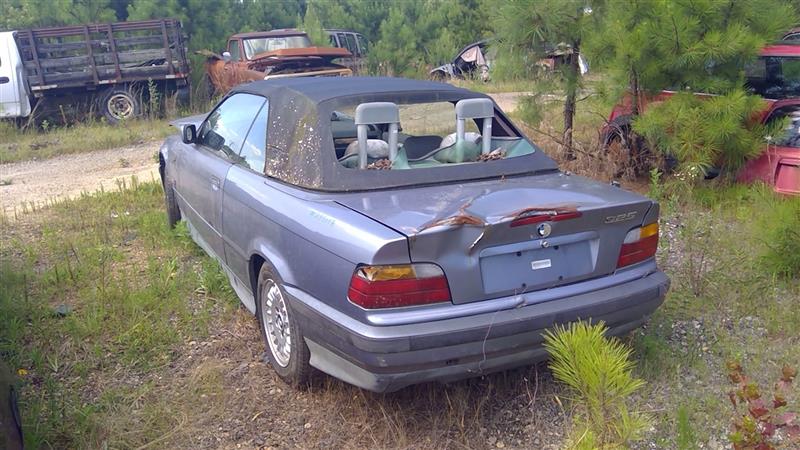 https://f005.backblazeb2.com/file/img-partshotlines-com/Inventory/MS102/Vehicle/6199_04.jpg