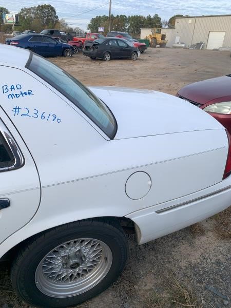 https://f005.backblazeb2.com/file/img-partshotlines-com/Inventory/MS102/Vehicle/6349_06.jpg