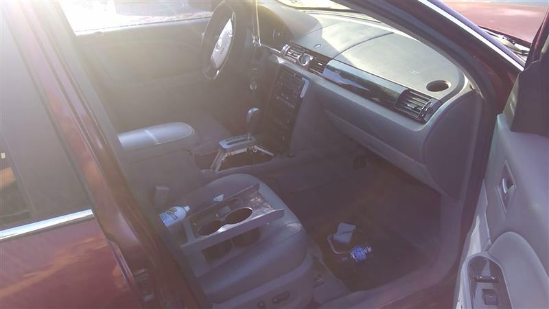 https://f005.backblazeb2.com/file/img-partshotlines-com/Inventory/MS102/Vehicle/6439_05.jpg