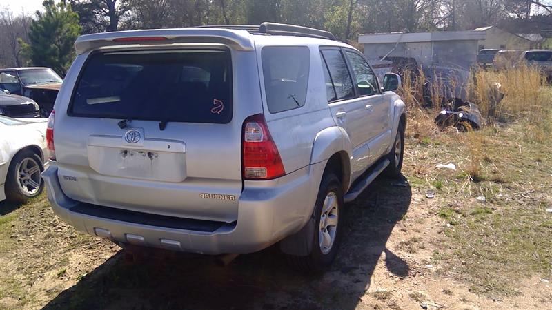 https://f005.backblazeb2.com/file/img-partshotlines-com/Inventory/MS102/Vehicle/6463_03.jpg
