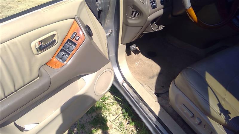 https://f005.backblazeb2.com/file/img-partshotlines-com/Inventory/MS102/Vehicle/6539_05.jpg