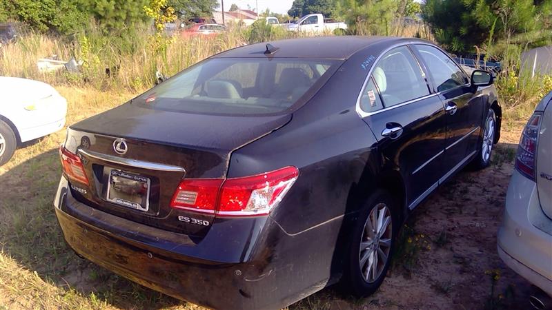https://f005.backblazeb2.com/file/img-partshotlines-com/Inventory/MS102/Vehicle/6582_03.jpg