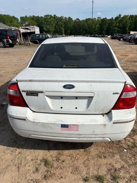 https://f005.backblazeb2.com/file/img-partshotlines-com/Inventory/MS102/Vehicle/6851_06.jpg