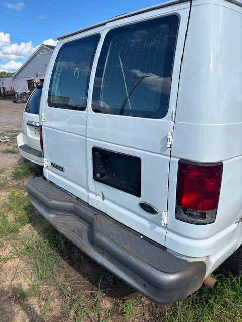 https://f005.backblazeb2.com/file/img-partshotlines-com/Inventory/MS102/Vehicle/6887_13.jpg