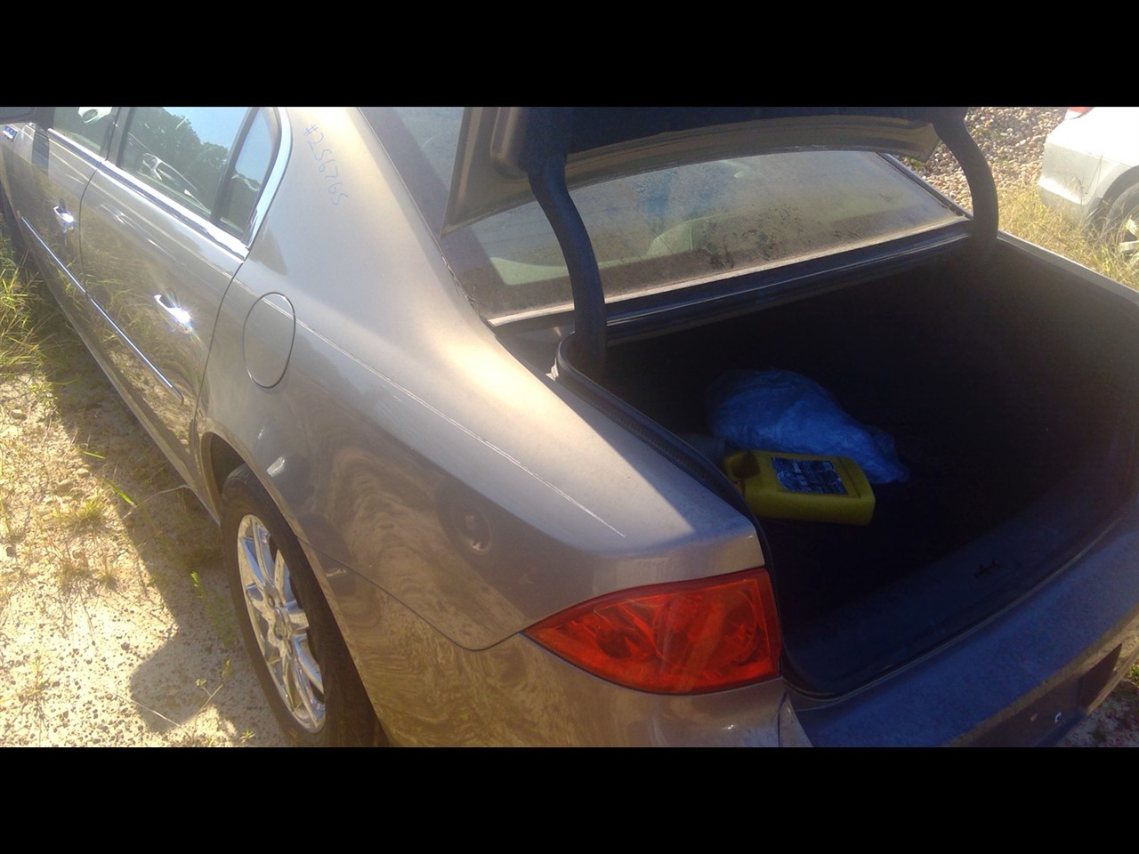 https://f005.backblazeb2.com/file/img-partshotlines-com/Inventory/MS102/Vehicle/6931_06.jpg