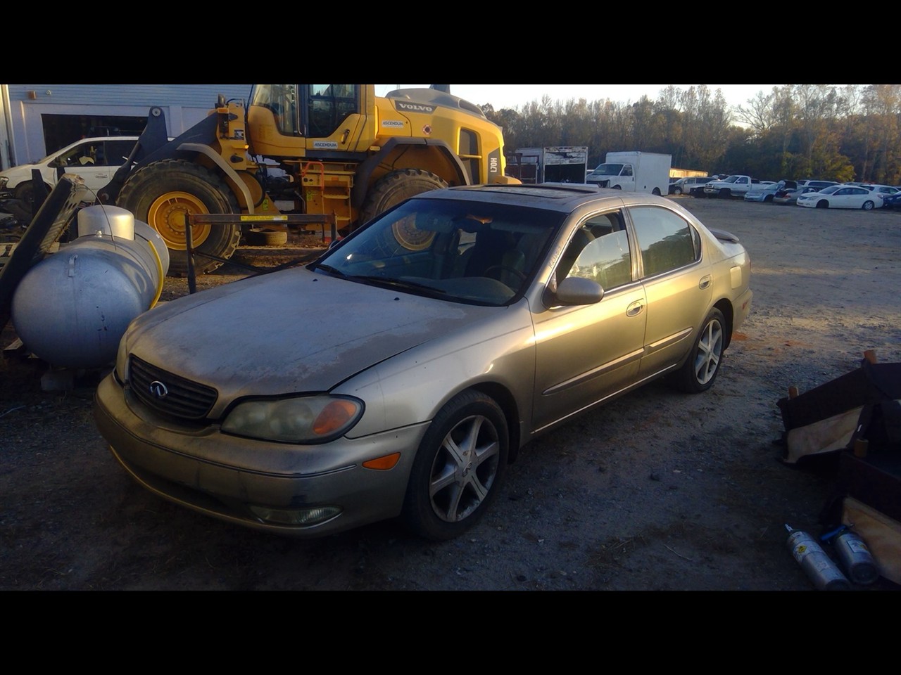 https://f005.backblazeb2.com/file/img-partshotlines-com/Inventory/MS102/Vehicle/6977_01.jpg