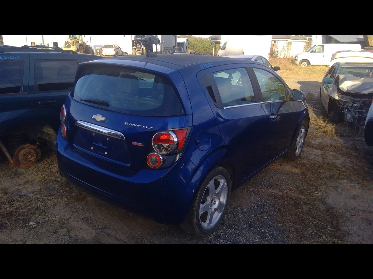 https://f005.backblazeb2.com/file/img-partshotlines-com/Inventory/MS102/Vehicle/6979_03.jpg