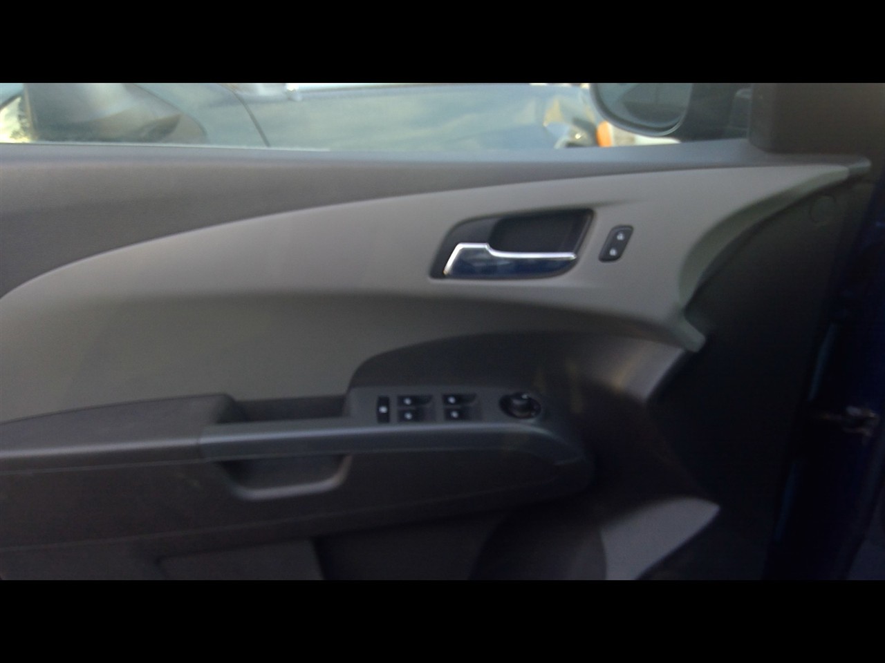 https://f005.backblazeb2.com/file/img-partshotlines-com/Inventory/MS102/Vehicle/6979_06.jpg