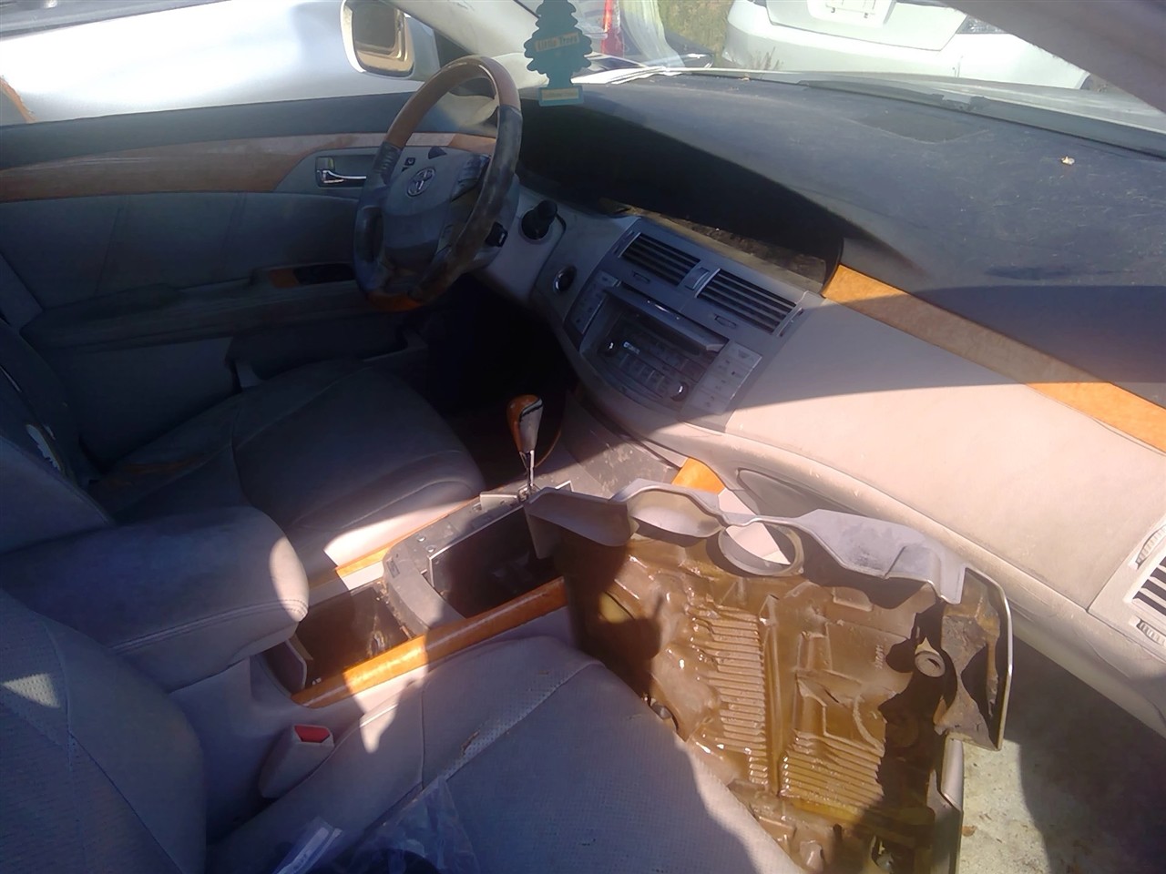 https://f005.backblazeb2.com/file/img-partshotlines-com/Inventory/MS102/Vehicle/7069_03.jpg