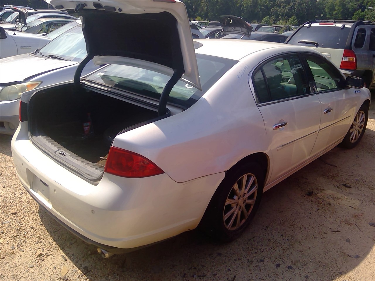 https://f005.backblazeb2.com/file/img-partshotlines-com/Inventory/MS102/Vehicle/7192_06.jpg